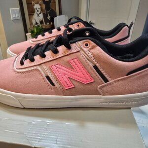 New Balance # Numeric "306" Sneakers Pink/Black Jamie Foy Skating Shoes SZ 10.5